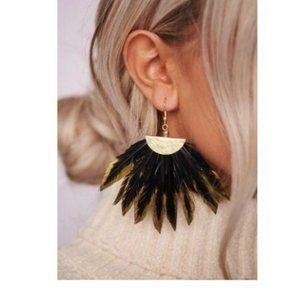 5/$35 BUNDLE DEAL! Gold Black Feather Drop Earrings NEW